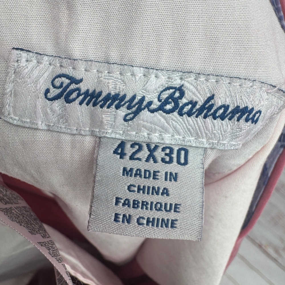 Tommy Bahama Pants Mens Size 42x30 Flat Front Chino Faded Red Pink Straight Leg - Picture 9 of 12